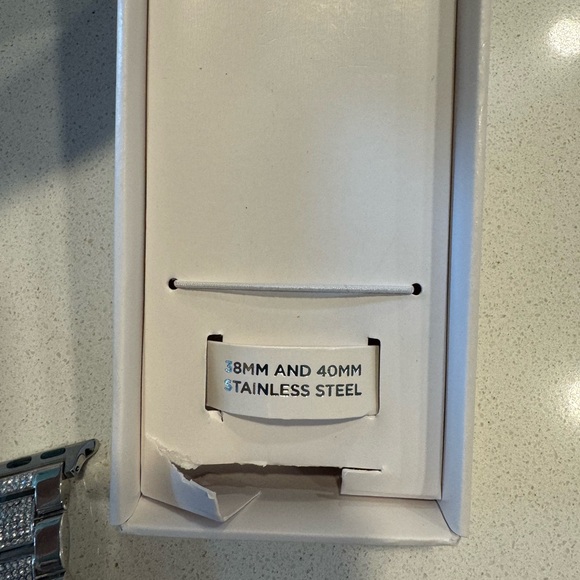 Michael Kors Apple Watch band - Picture 8 of 8